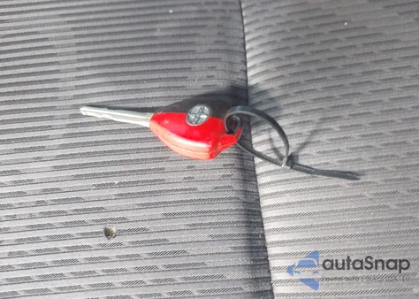 2011 Scion Tc z USA, uszkodzony, nr VIN JTKJF5C77B3010723